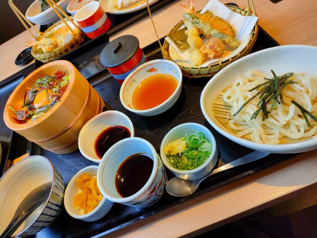 和食さと