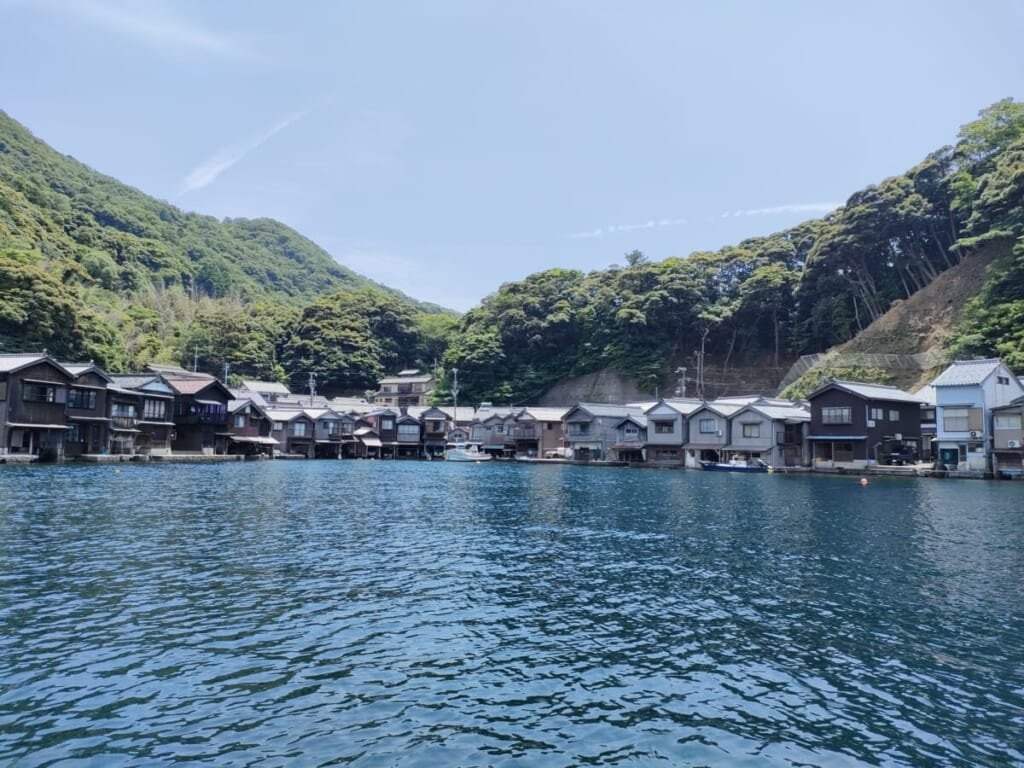 伊根の舟屋